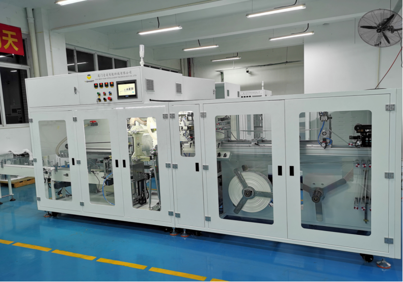 全自動(dòng)棉柔巾包裝機(jī)（筒膜）